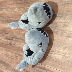 Little kid 12/13 shark slippers